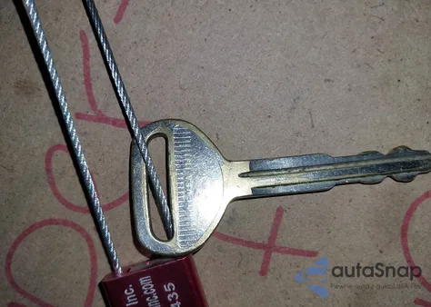 2000 Toyota Tundra Sr5 V8 z USA, uszkodzony, nr VIN 5TBBT4419YS026995